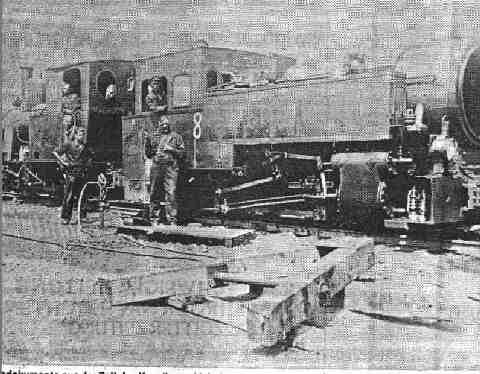 Fotodokument: Schwere Lokomotive die Abraum transportiert