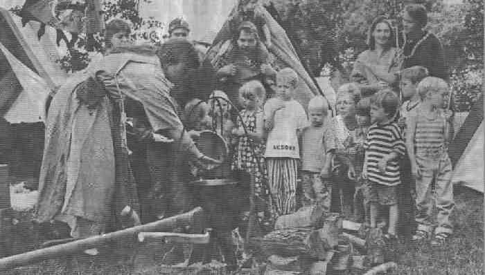 Die Lebensweise der alten Wikinger wurde beim Sommerfest des Spielkreises der evangelischen Kirchengemeinde Wedtlenstedts dargestellt
